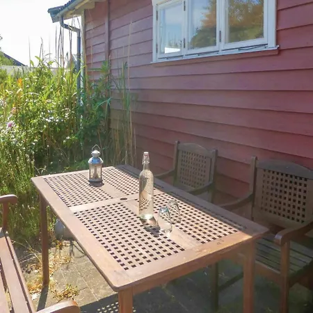 בית נופש Three-bedroom Holiday In