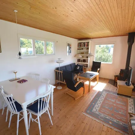 Three-bedroom Holiday In *